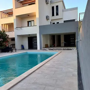 Apartmán Star With Pool, Biograd Na Moru